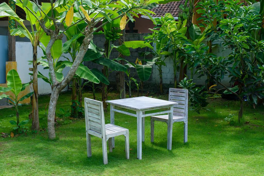 Asung Guesthouse Canggu Eksteriør billede