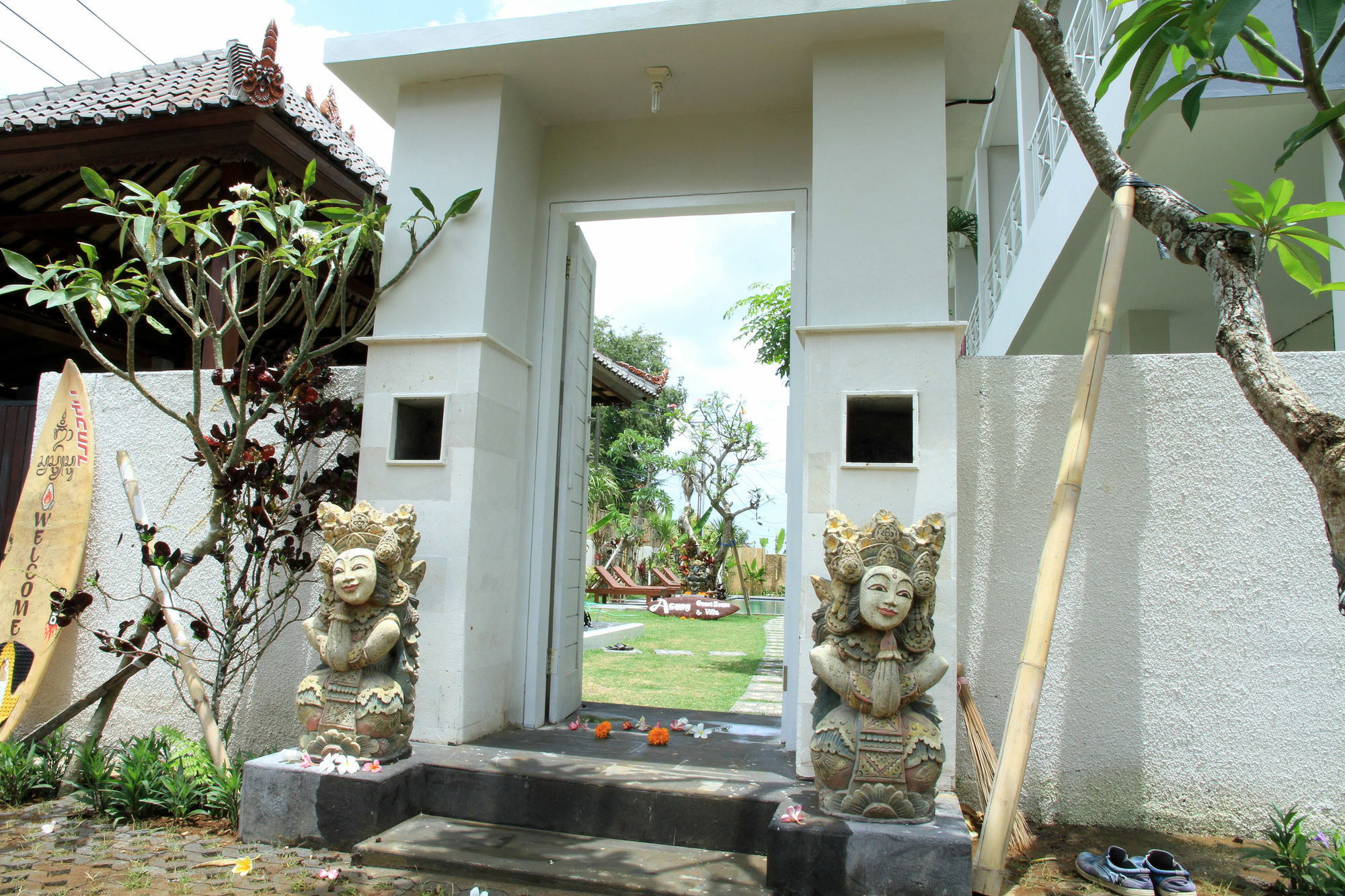 Asung Guesthouse Canggu Eksteriør billede